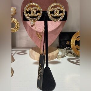 CHANEL Earrings